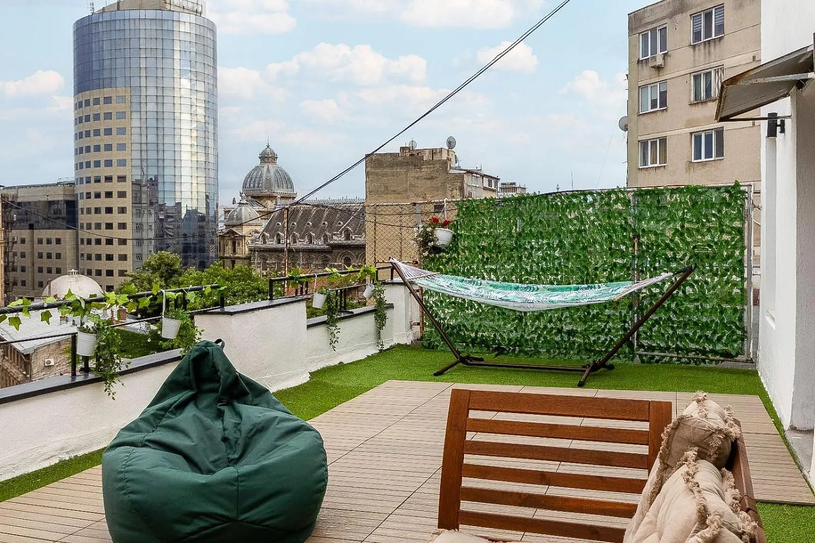 Skycentral Bucharest 0*,